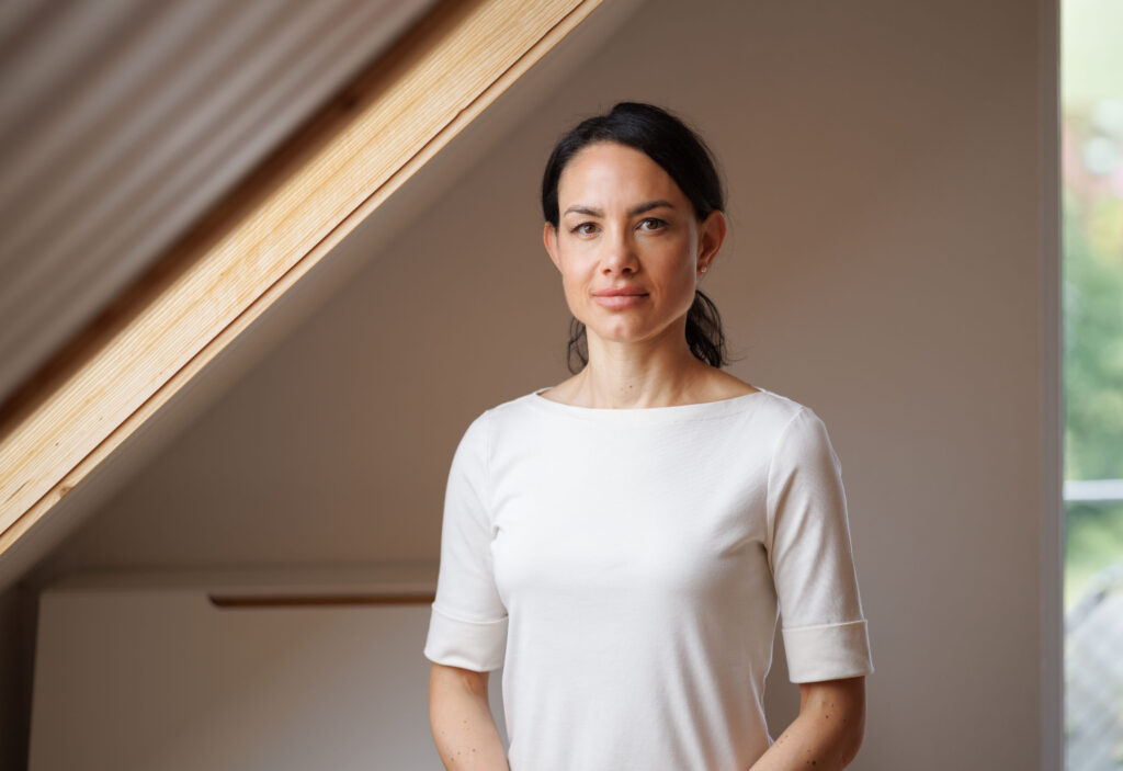 Mercedes Mende - Konfliktklärung und Krisenhilfe im Amt